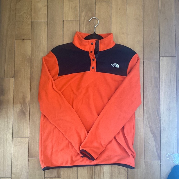 North face glacier snap pull over - Picture 2 of 4